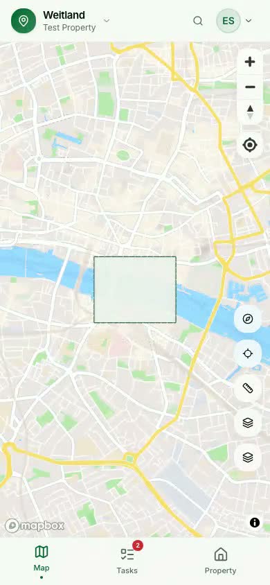 Weitland mobile map with property boundary, detected buildings and task markers